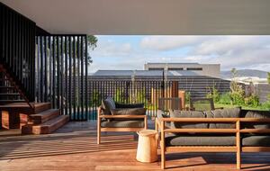 Coastal Escape | Designer Interiors & Resort-Style Pool - Safety Beach, Australia