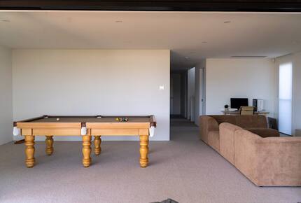 Coastal Escape | Designer Interiors & Resort-Style Pool - Safety Beach, Australia