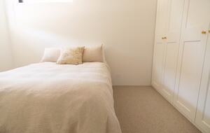 Coastal Escape | Designer Interiors & Resort-Style Pool - Safety Beach, Australia