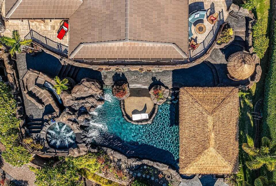 Ka’anapali Luxury Escape with Resort-Style Pool & Theater - Lahaina, Hawaii