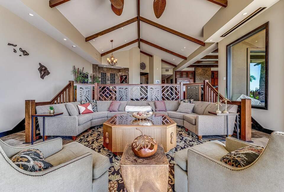 Ka’anapali Luxury Escape with Resort-Style Pool & Theater - Lahaina, Hawaii