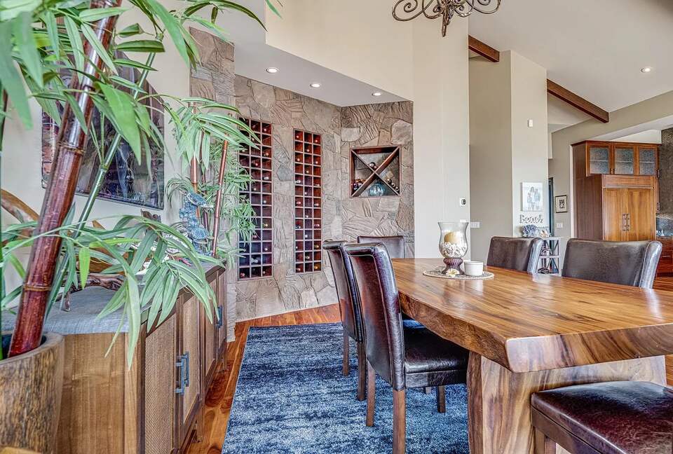 Ka’anapali Luxury Escape with Resort-Style Pool & Theater - Lahaina, Hawaii