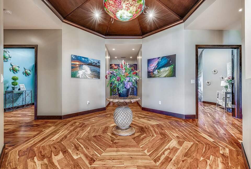 Ka’anapali Luxury Escape with Resort-Style Pool & Theater - Lahaina, Hawaii