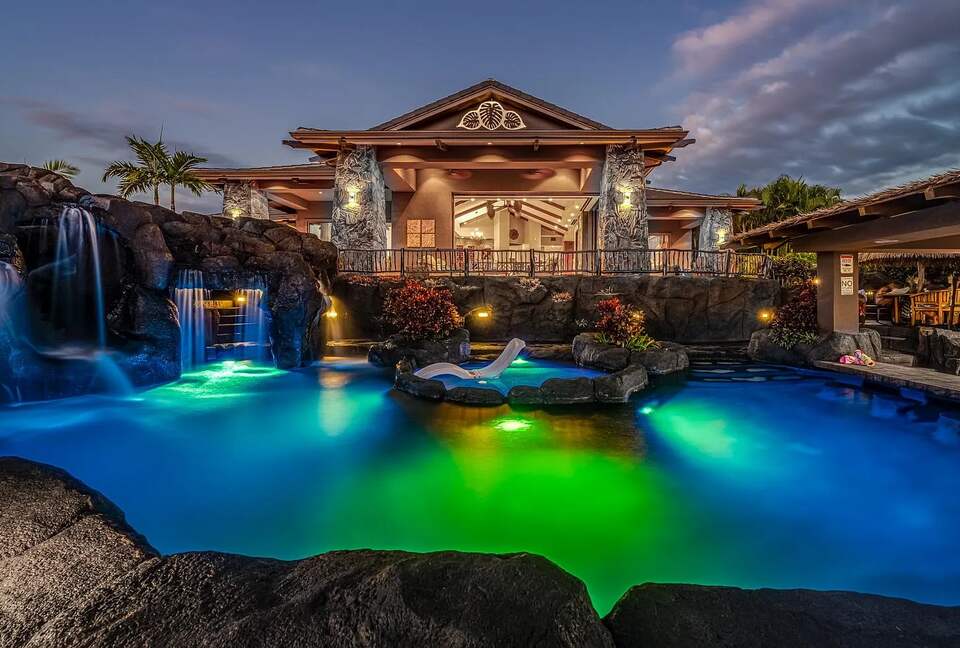 Ka’anapali Luxury Escape with Resort-Style Pool & Theater - Lahaina, Hawaii