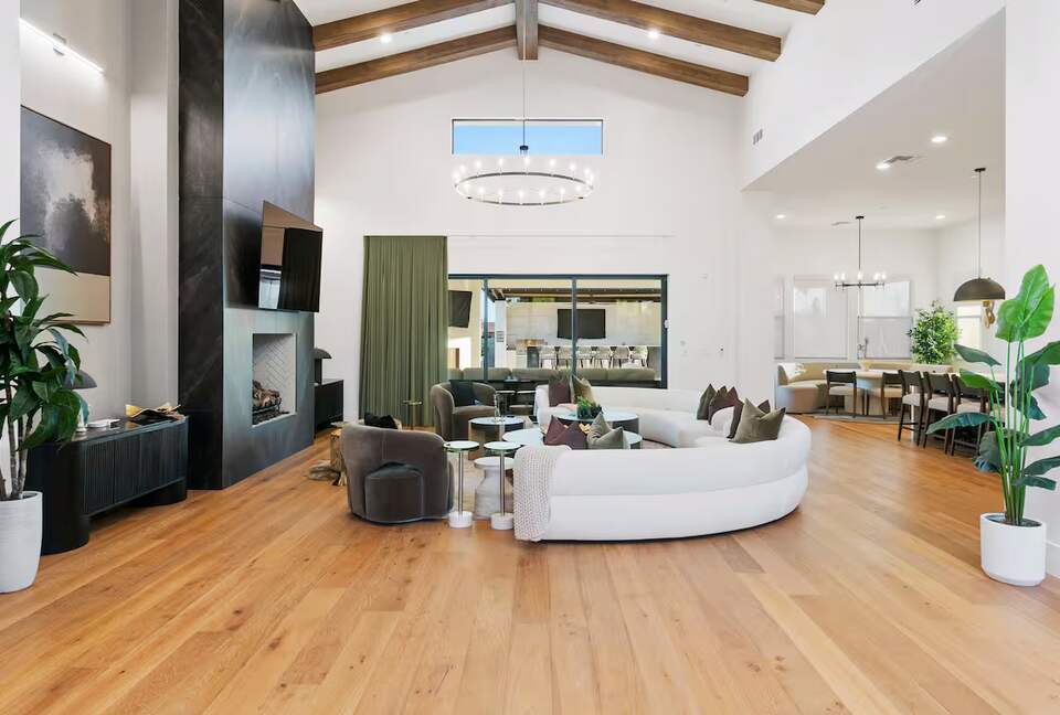 Scottsdale’s Premier Entertainment Villa - Scottsdale, Arizona