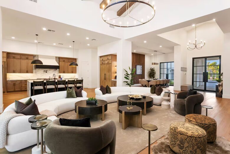 Scottsdale’s Premier Entertainment Villa - Scottsdale, Arizona