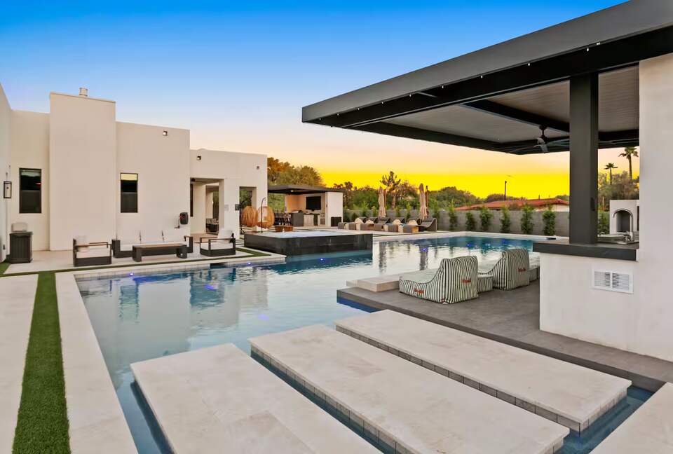 Scottsdale’s Premier Entertainment Villa - Scottsdale, Arizona