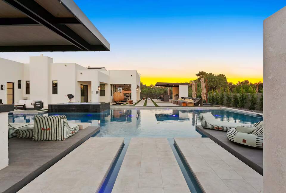 Scottsdale’s Premier Entertainment Villa - Scottsdale, Arizona