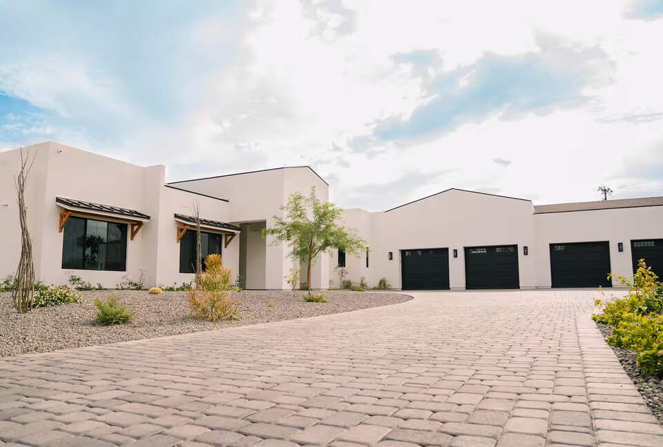 Scottsdale’s Premier Entertainment Villa - Scottsdale, Arizona