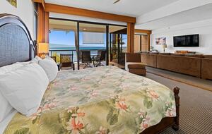 Panoramic Coastal Hideaway in West Maui - Lahaina, United States