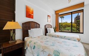 Panoramic Coastal Hideaway in West Maui - Lahaina, United States