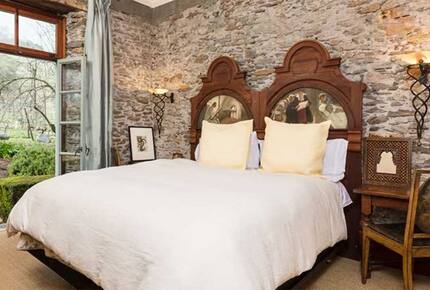 Blue Rock Vineyard | Timeless Wine Country Elegance - Cloverdale, California