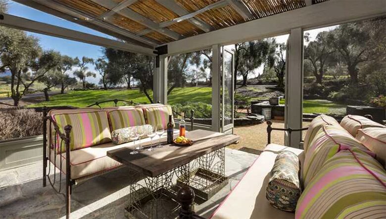 Blue Rock Vineyard | Timeless Wine Country Elegance - Cloverdale, California