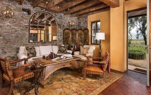 Blue Rock Vineyard | Timeless Wine Country Elegance - Cloverdale, California