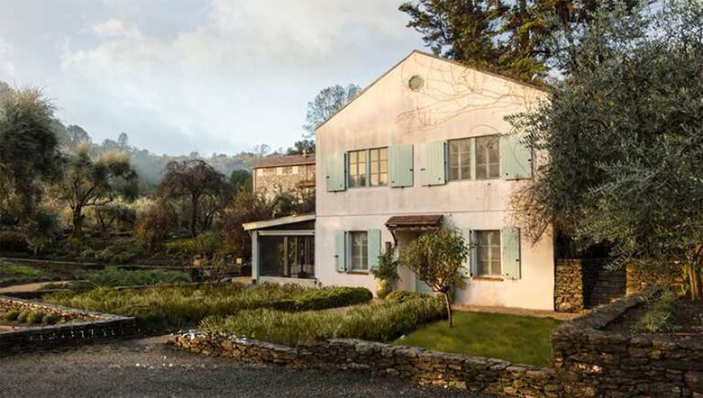 Blue Rock Vineyard | Timeless Wine Country Elegance - Cloverdale, California