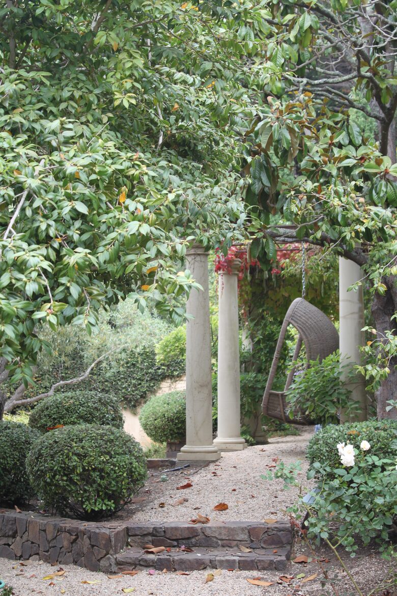 Artful Architecture Overlooking the San Francisco Bay - Tiburon, California