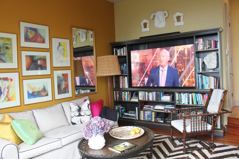 Artful Architecture Overlooking the San Francisco Bay - Tiburon, California