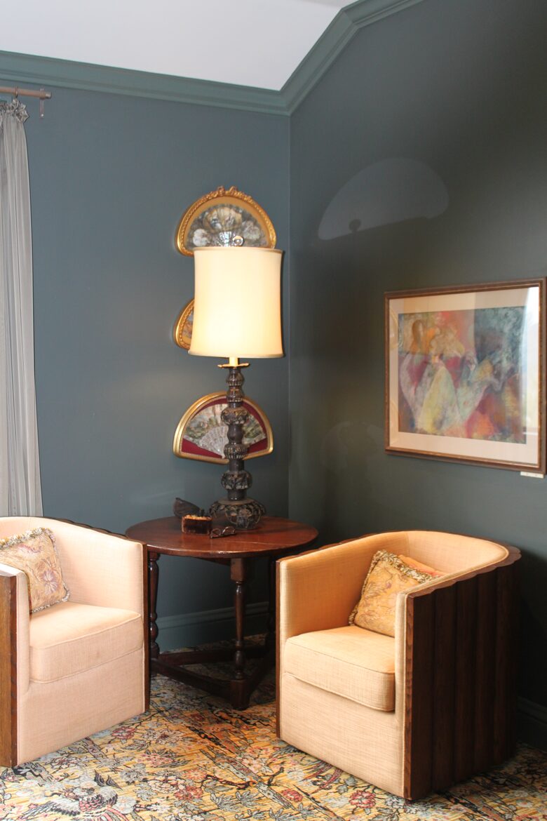 Artful Architecture Overlooking the San Francisco Bay - Tiburon, California