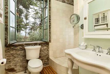 Blue Rock Vineyard | Timeless Wine Country Elegance - Cloverdale, California