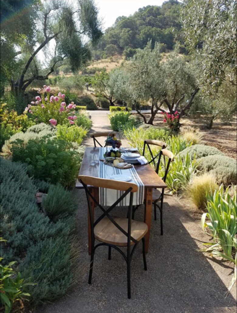 Blue Rock Vineyard | Timeless Wine Country Elegance - Cloverdale, California