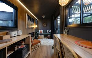 Boutique Mountain Cabin with Outdoor Bath | Glenorchy Escape - Glenorchy, New Zealand