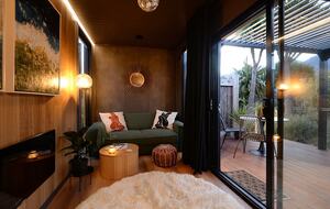 Boutique Mountain Cabin with Outdoor Bath | Glenorchy Escape - Glenorchy, New Zealand