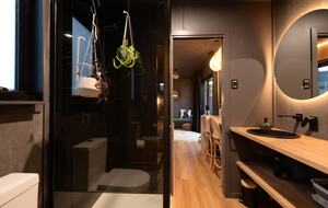 Boutique Mountain Cabin with Outdoor Bath | Glenorchy Escape - Glenorchy, New Zealand