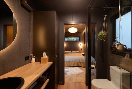 Boutique Mountain Cabin with Outdoor Bath | Glenorchy Escape - Glenorchy, New Zealand