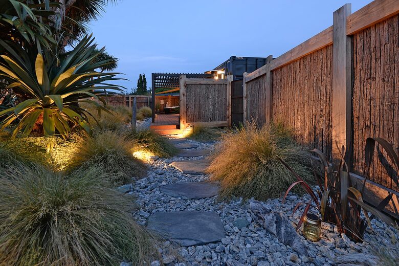 Boutique Mountain Cabin with Outdoor Bath | Glenorchy Escape - Glenorchy, New Zealand