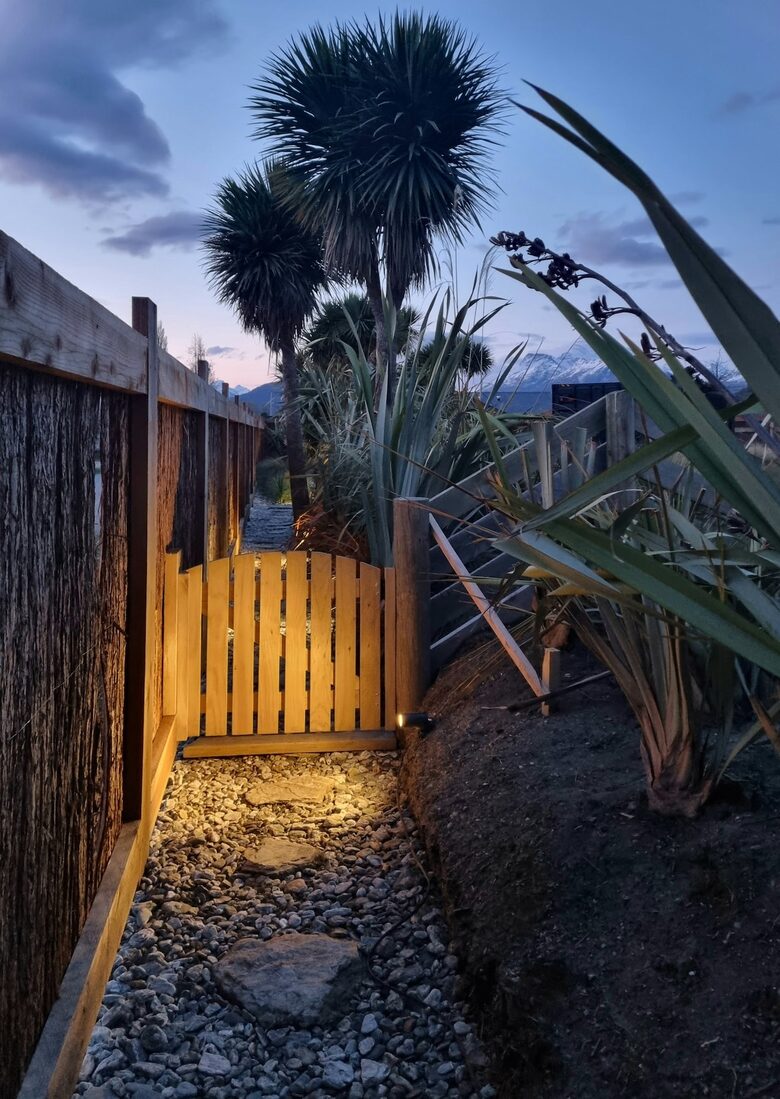 Boutique Mountain Cabin with Outdoor Bath | Glenorchy Escape - Glenorchy, New Zealand
