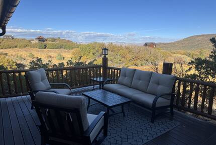 Back deck seating area (outside Master bedroom)