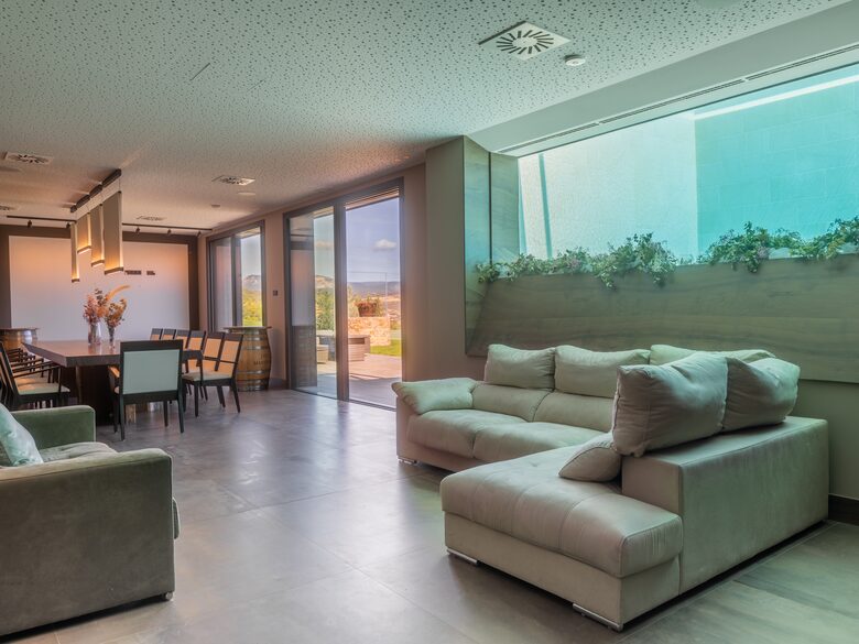 Villa Minaria (R) - Ayegui, Spain