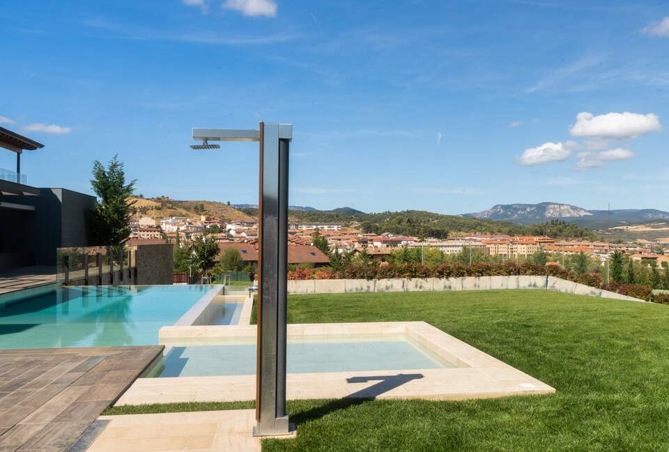 Villa Minaria (R) - Ayegui, Spain