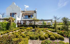 Manor House Fijndraai Estate - Stellenbosch, South Africa