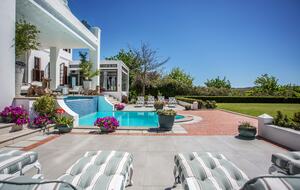 Manor House Fijndraai Estate - Stellenbosch, South Africa