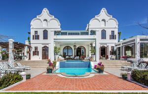 Manor House Fijndraai Estate - Stellenbosch, South Africa