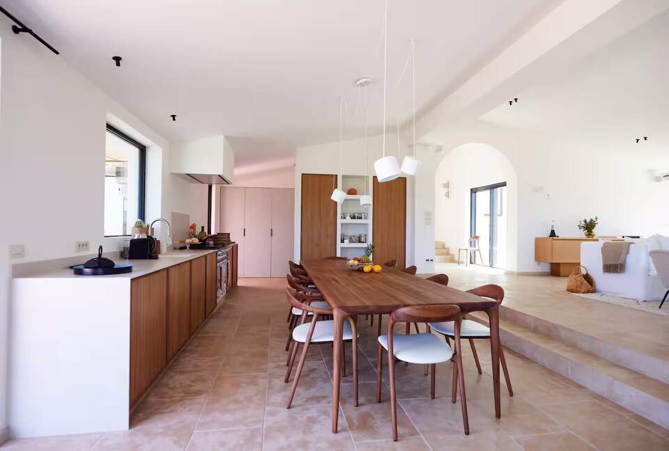 Elegant Hideaway in the Heart of Arrábida Nature Park - Azeitao, Portugal