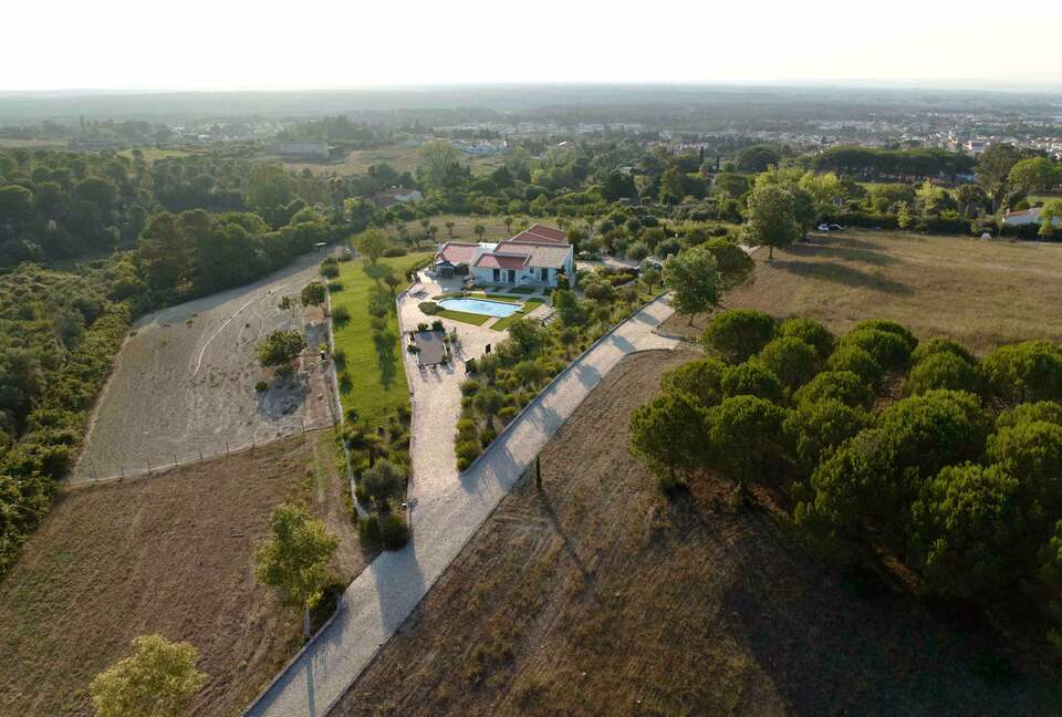 Elegant Hideaway in the Heart of Arrábida Nature Park - Azeitao, Portugal