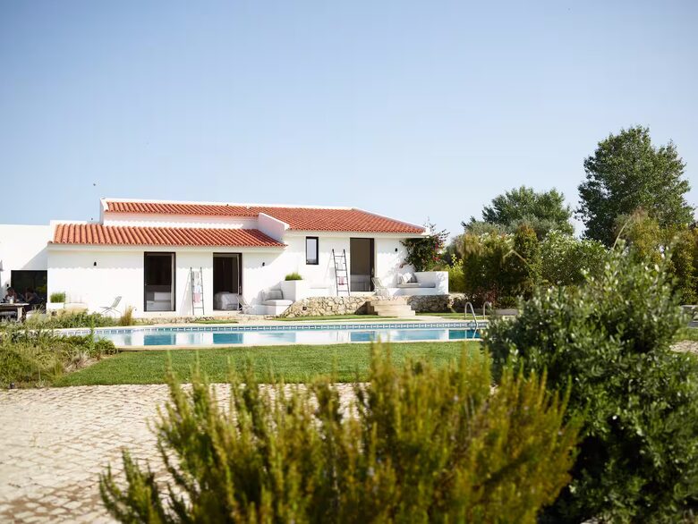 Elegant Hideaway in the Heart of Arrábida Nature Park - Azeitao, Portugal