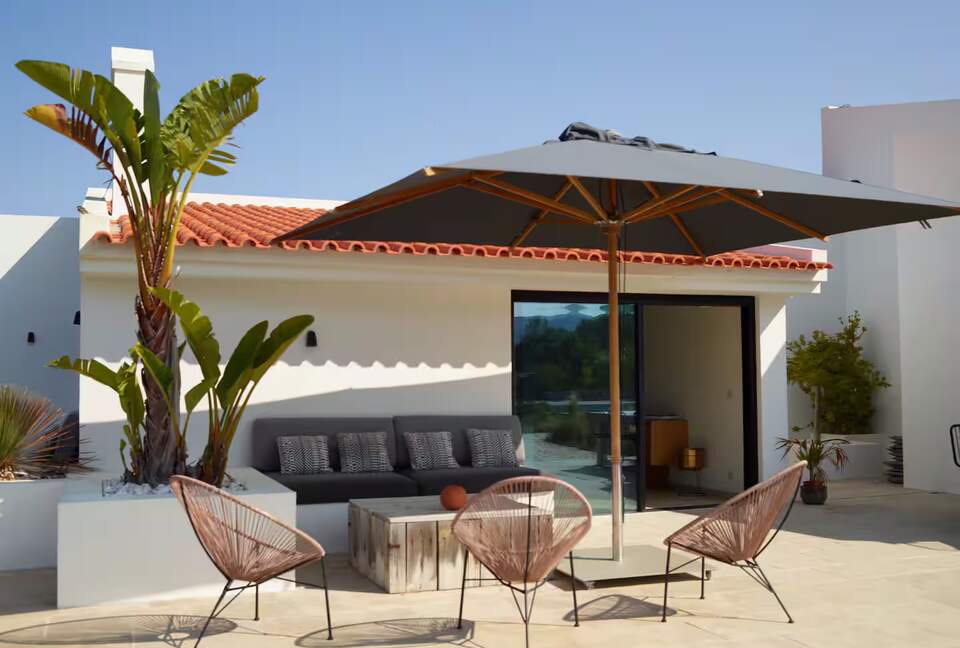 Elegant Hideaway in the Heart of Arrábida Nature Park - Azeitao, Portugal