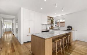 Charming French Cottage by the Barwon River - Barwon Heads, Australia