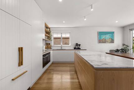 Charming French Cottage by the Barwon River - Barwon Heads, Australia