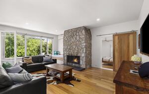 Charming French Cottage by the Barwon River - Barwon Heads, Australia