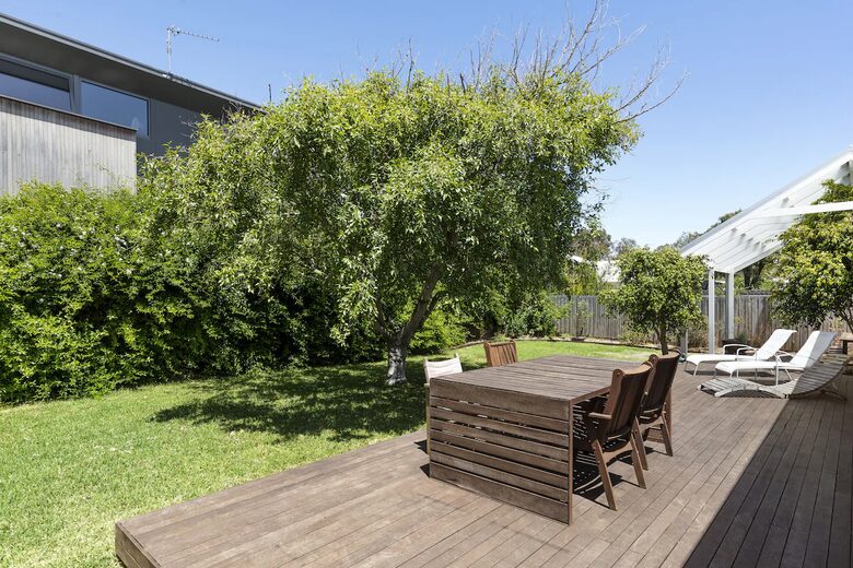 Charming French Cottage by the Barwon River - Barwon Heads, Australia
