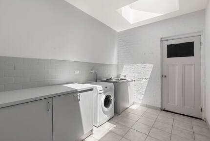 Charming French Cottage by the Barwon River - Barwon Heads, Australia