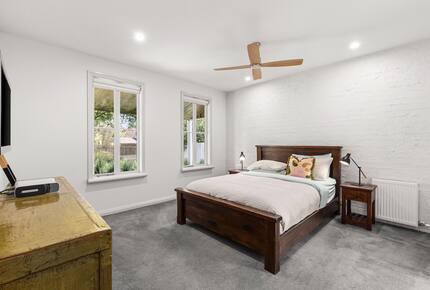 Charming French Cottage by the Barwon River - Barwon Heads, Australia