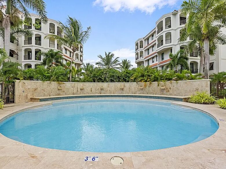 Coco Beach Golf & Ocean Retreat | Luxury Condo with Scenic Fairway Views - Río Grande, Puerto Rico