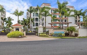 Coco Beach Golf & Ocean Retreat | Luxury Condo with Scenic Fairway Views - Río Grande, Puerto Rico