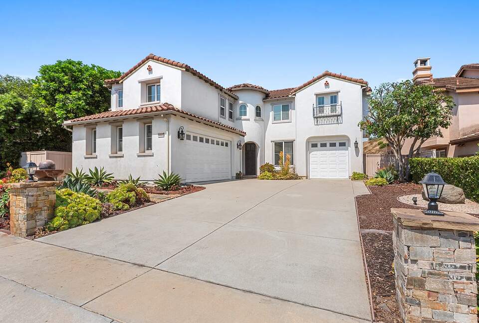 Nature Meets Luxury in this San Marcos Ocean-View Getaway - San Marcos, California