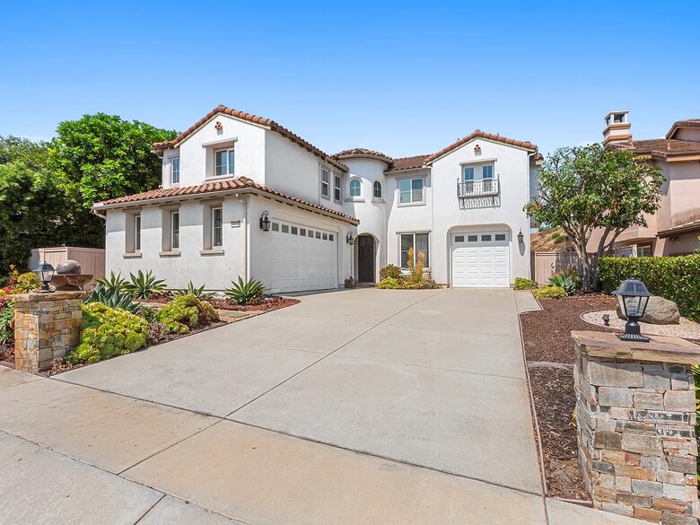 Nature Meets Luxury in this San Marcos Ocean-View Getaway - San Marcos, California